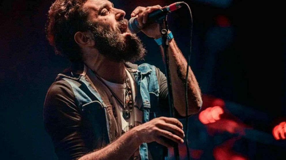 Cielo Razzo celebra 20 años de "Buenas": "El disco fue genial, pero fue mucho más alucinante cuando nos dimos cuenta de que había gente que no eran amigos, que ya empezaban a venir".