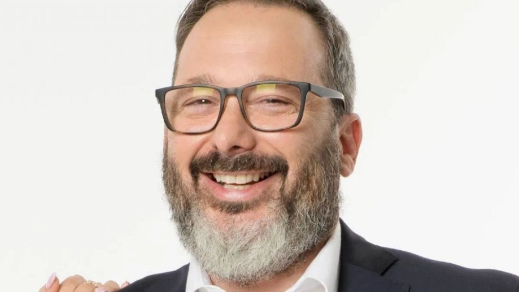 La despedida de Gerardo Rozín por parte de los músicos y artistas.