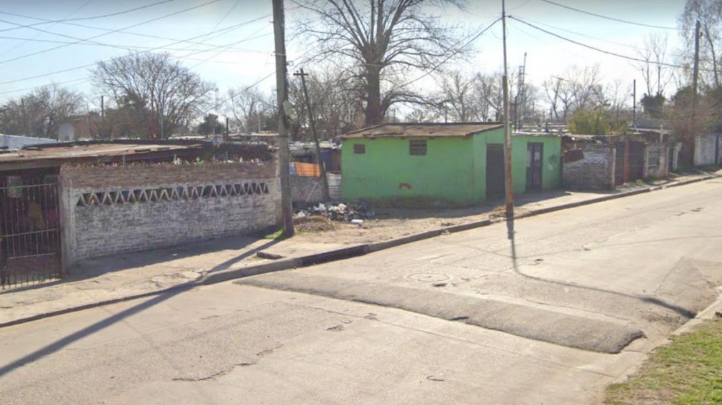 El lugar donde los efectivos policiales encontraron a la víctima herida de bala.