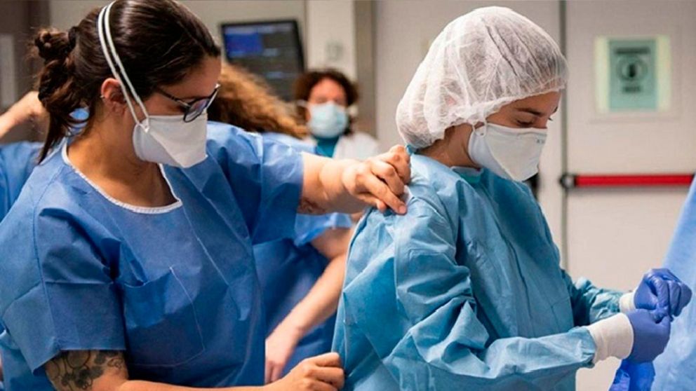 Se trata de una pensión vitalicia, compatible con otras prestaciones, equivalente a dos jubilaciones mínimas.