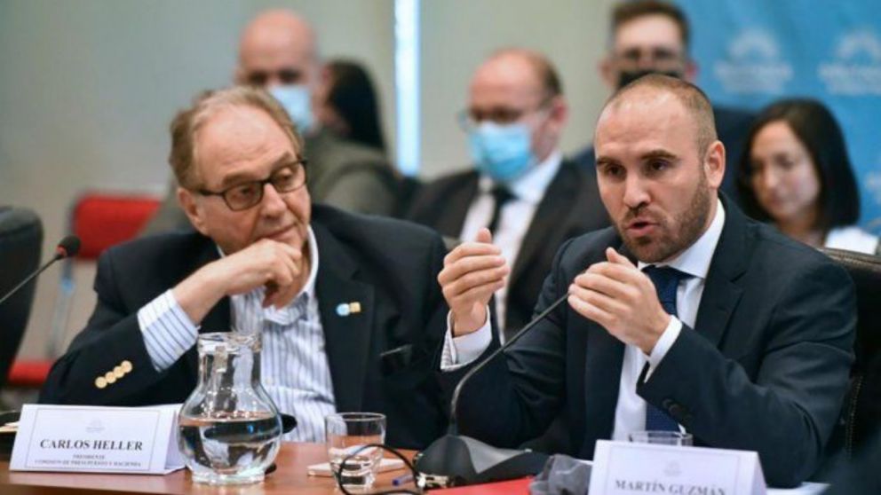 Mart�n Guzm�n junto con Carlos Heller.