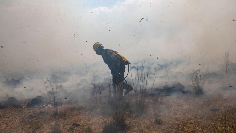 La acción de los bomberos y las lluvias de la última semana extinguieron los focos que quedaban.