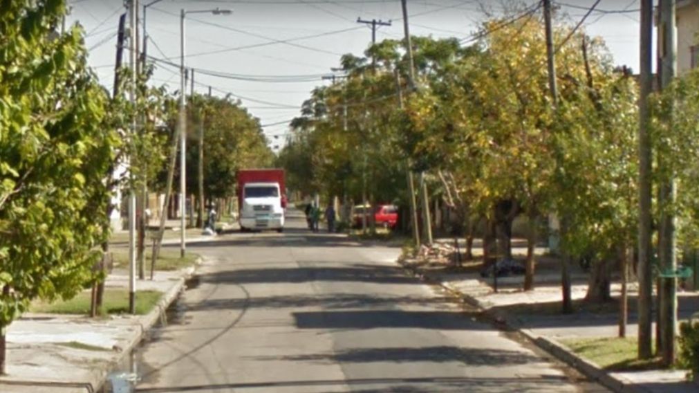 El cuerpo sin vida de Lauriano Enzo Salinas, de 22 años, fue hallado en este vecindario.