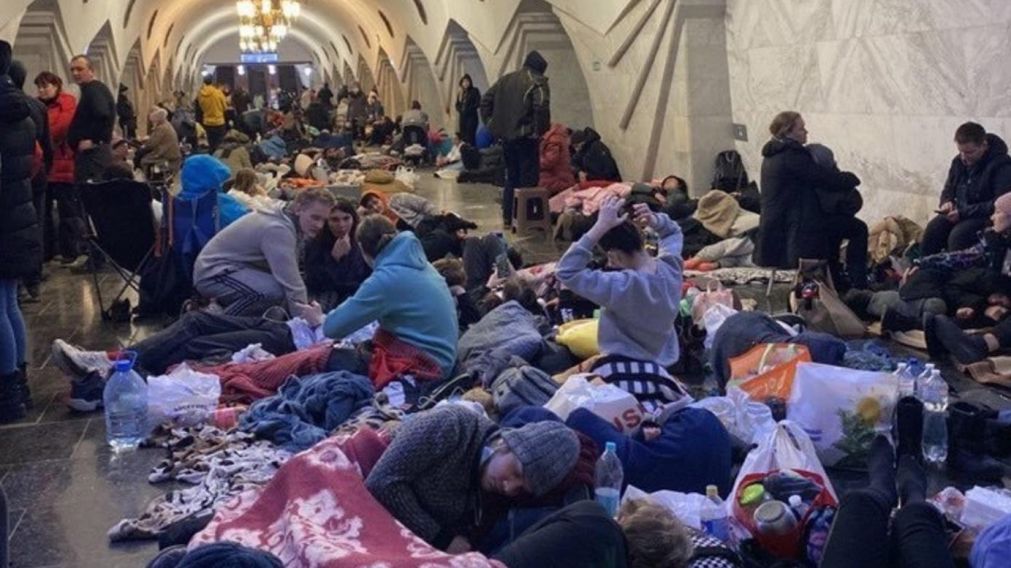 El subte de Kiev, refugio para los ciudadanos de la capital de Ucrania (Twitter).