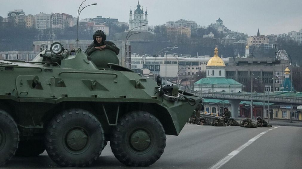 Rusia inició su invasión de Ucrania el jueves por la madrugada, con bombardeos en todo el país.
