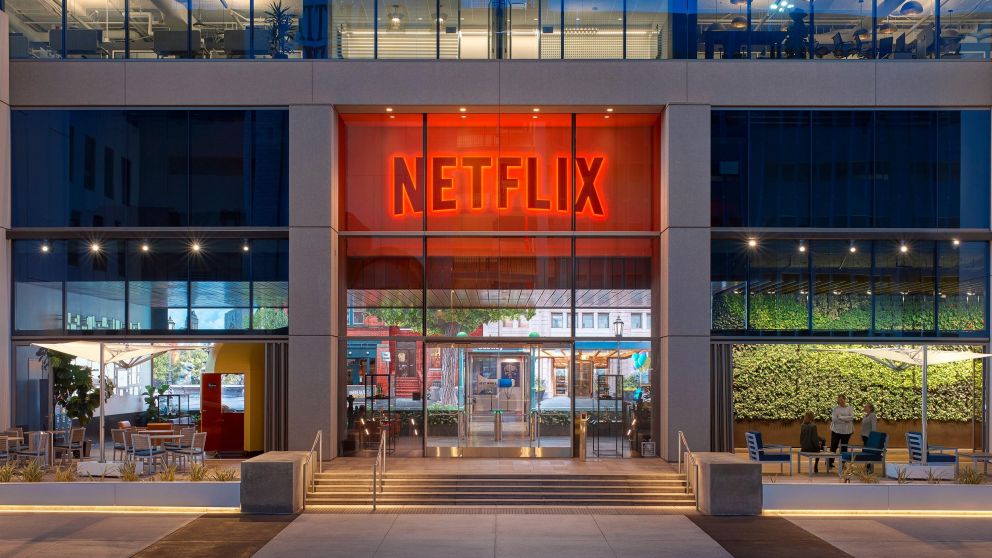 La compañia estadounidense Netflix ofrece empleos en Argentina para un Workplace Specialist y un Gerente de fotografía.