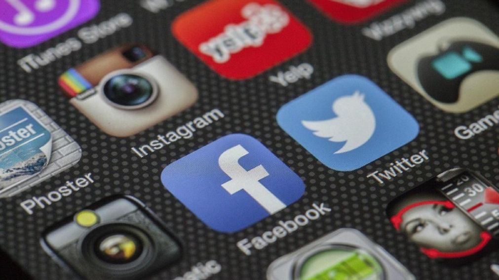 Desactivar la ubicación en tu celular le ahorrará un gasto de entre el 15 y el 20% diario (Pixabay).