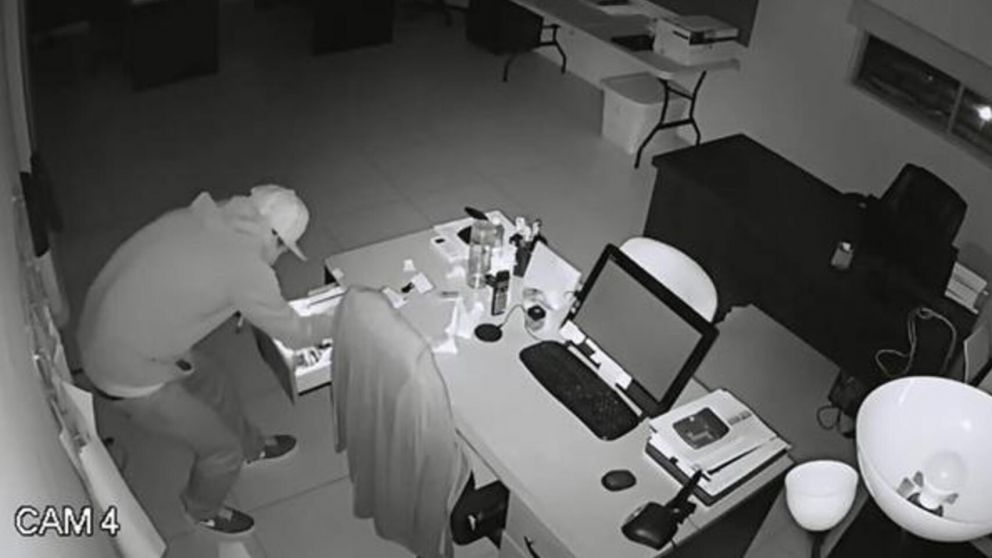 La muer aseguró que no es la primera vez que le roban en la oficina (imagen ilustrativa).
