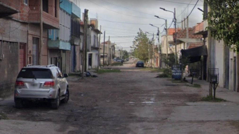 Ac�, en este vecindario, se produjo el intento de asalto.