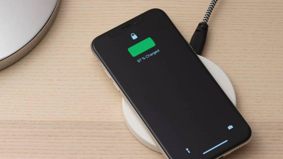 Es posible cargar un celular al 100% en menos de una hora.