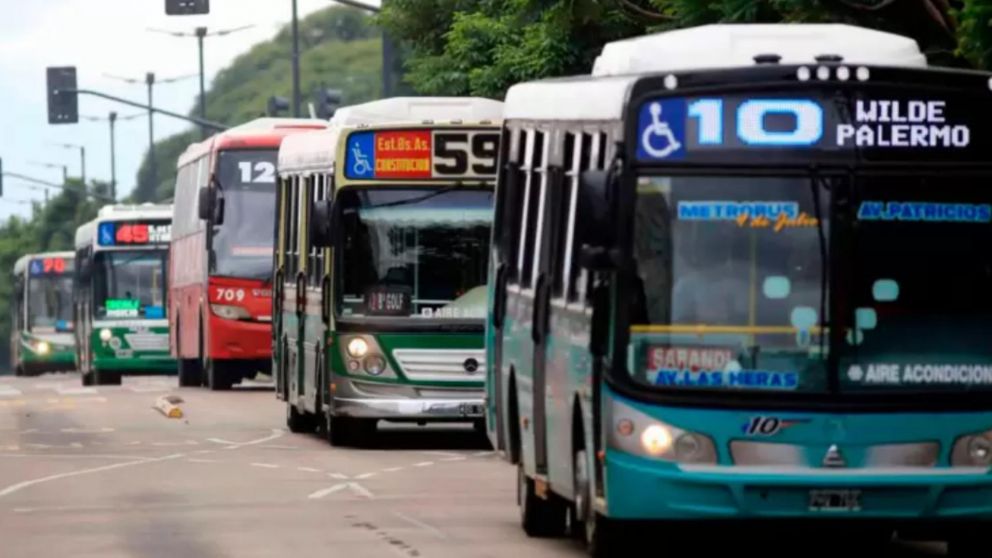 La Secretaría de Transporte presentó una propuesta de actualización tarifaria que se aplicaría en febrero y marzo.
