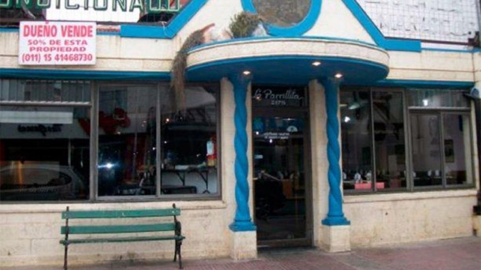 Est� a la venta el 50% del local donde escracharon a unos comensales por pagar con la tarjeta de la AUH.