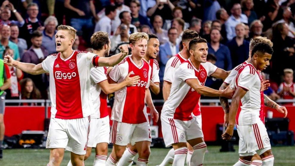 Un día como hoy, pero en 1900, se fundó el club Ajax.