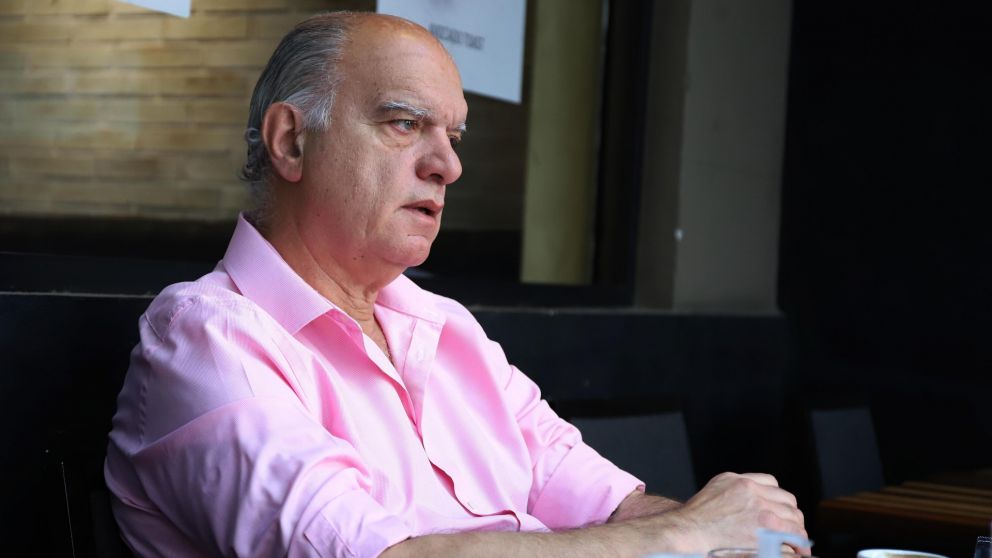 El intendente de Lanús, Néstor Grindetti, se mostró a favor del traspaso de las fuerzas.