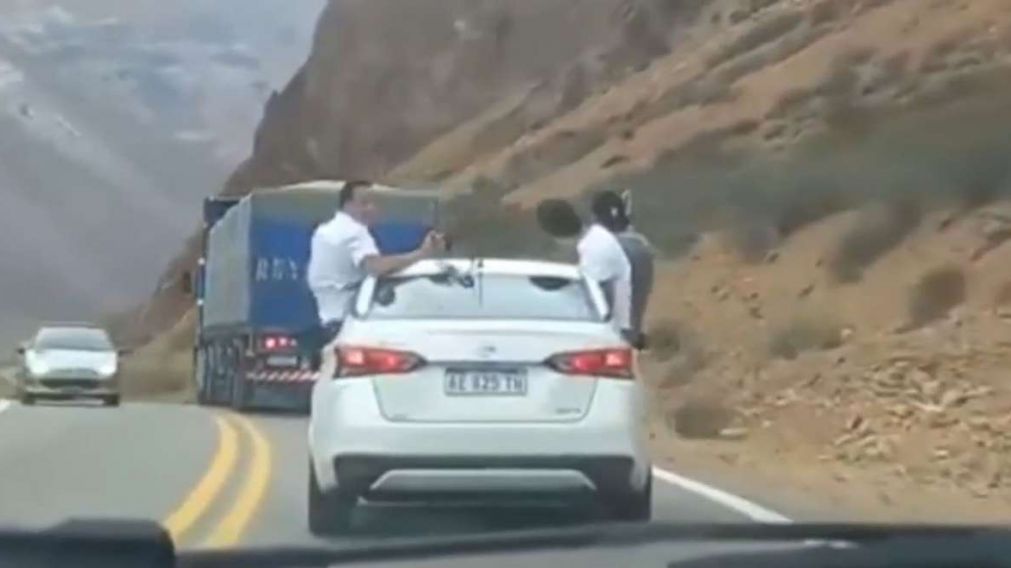 As� viajaban los turistas brasile�os por la ruta nacional 7.