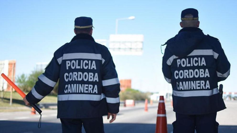 Los dos policías acusados fueron apartados de sus cargos mientras se investiga la denuncia (Imagen ilustrativa).