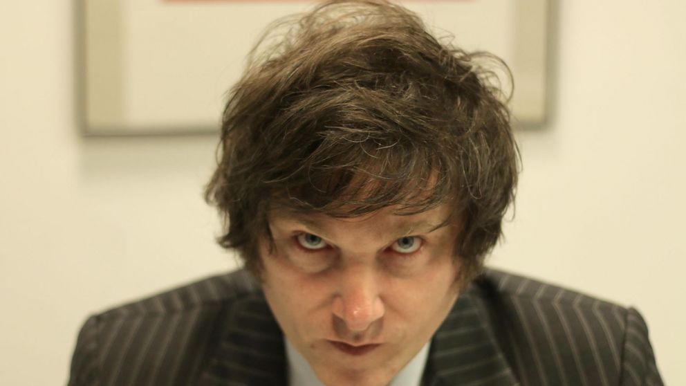 Sigue la polémica entre el "Pato" Fontanet y Javier Milei.