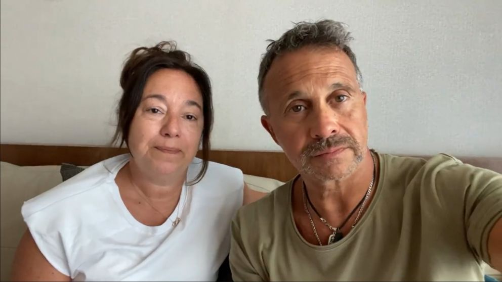 Sergio Lapegüe junto a su esposa, "Bochi".