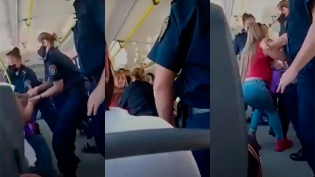 Se negaba a usar el barbijo en el colectivo, discutió con el chofer y acabó detenida (imagen captura vídeo).