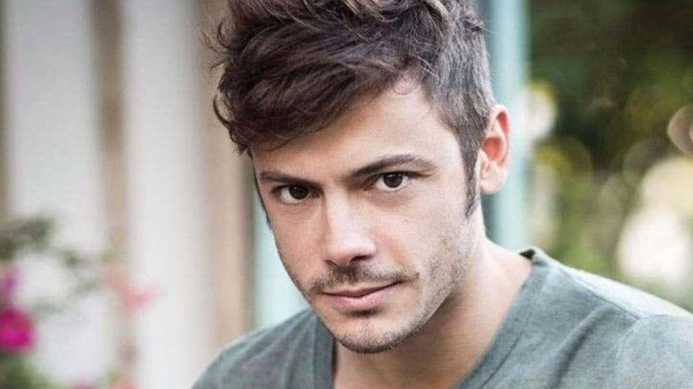 El actor asegur� que a pesar de su problema puede hacer vida normal y que incluso juega al f�tbol.