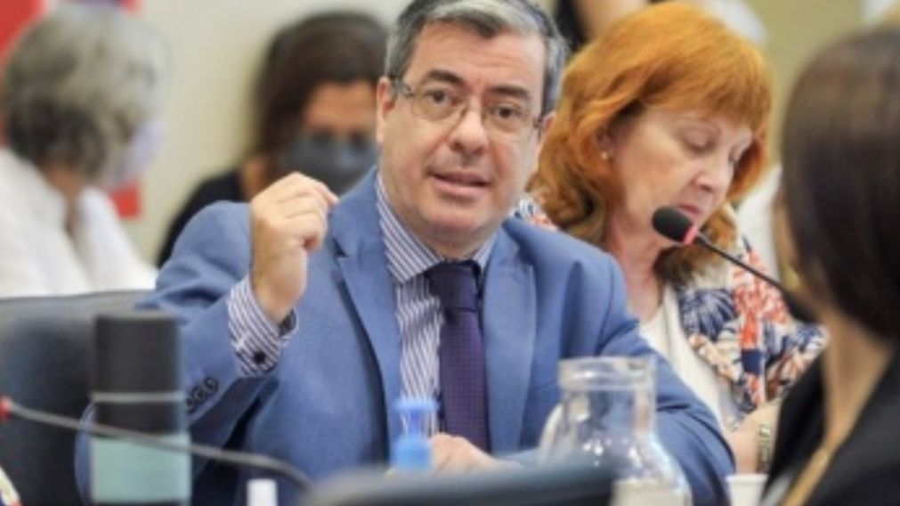 El nuevo presidente del bloque del FdT reveló cuál será una de sus principales tareas en el cargo.
