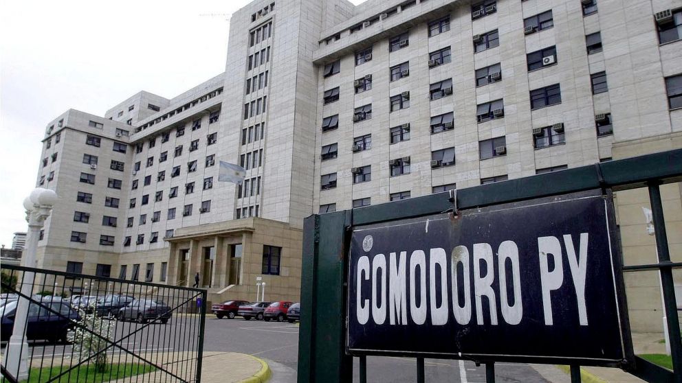 Las causas de espionaje ARA San Juan y Proyecto AMBA fueron enviadas a Comodoro Py.