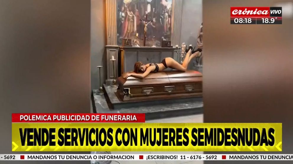 De mal gusto: publicitan una funeraria con mujeres semidesnudas.