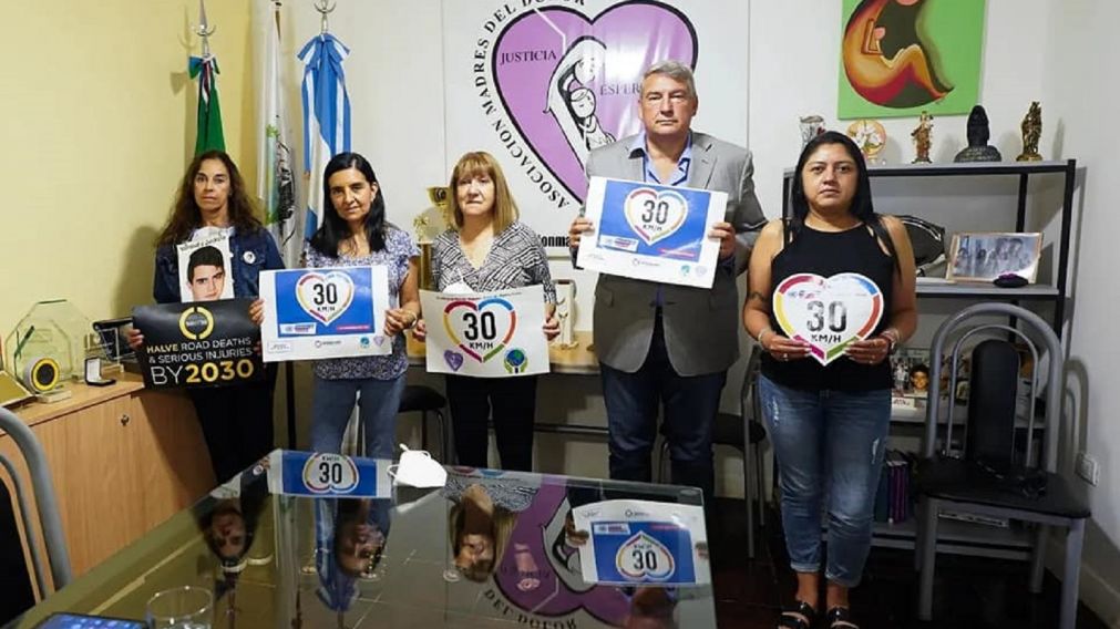 Perdieron a sus hijos en siniestros viales y ahora luchan por una ley de alcohol cero al volante (Madres del dolor).
