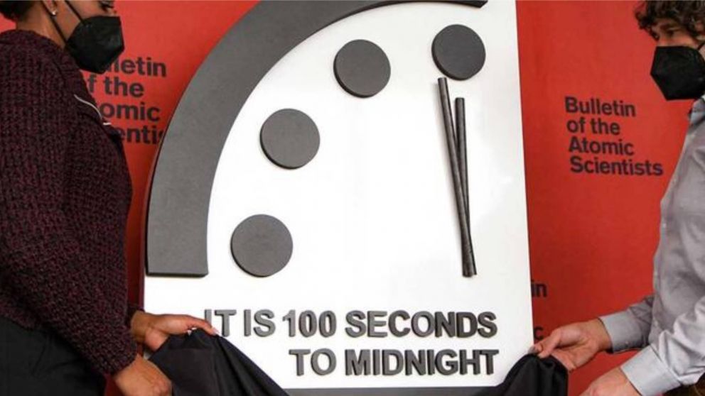 �Impactante! Estamos a 100 segundos del apocal�psis.