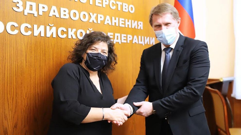 Vizzotti analizó en Rusia los avances para que Sputnik V sea aprobada por la OMS.