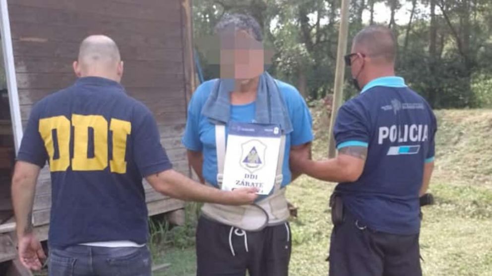 Este es el sujeto, de 59 años, que fue arrestado por los investigadores policiales.