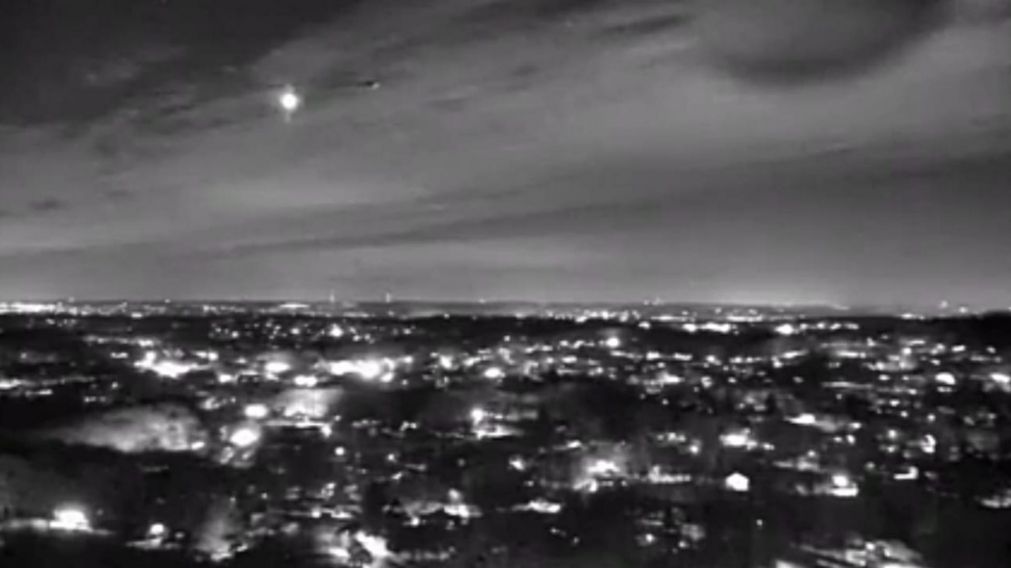 El objeto zurcó los cielos de Connecticut (Captura de video).