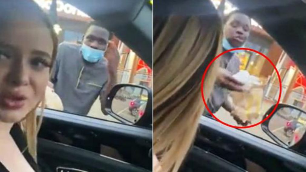Los comensales grabaron la reacción del trabajador y luego la difundieron en redes sociales.