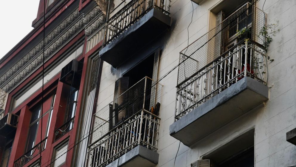 El tercer piso de un hotel se prendi� fuego en Microcentro (T�lam).