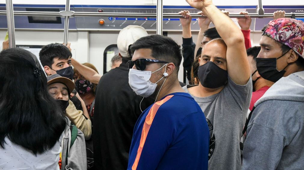 El Ministerio de Trabajo indicó cómo son los procedimientos para las personas que han superado el Covid-19 puedan volver al trabajo.