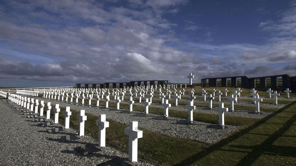 El cementerio de Darwin, el lugar donde fueron sepultados soldados argentinos caídos en la Guerra de Malvinas.