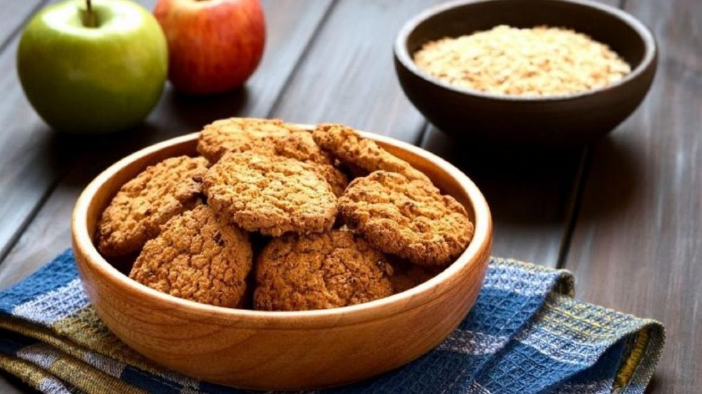 Estas galletitas de avena y manzana se hacen r�pido y f�cil.