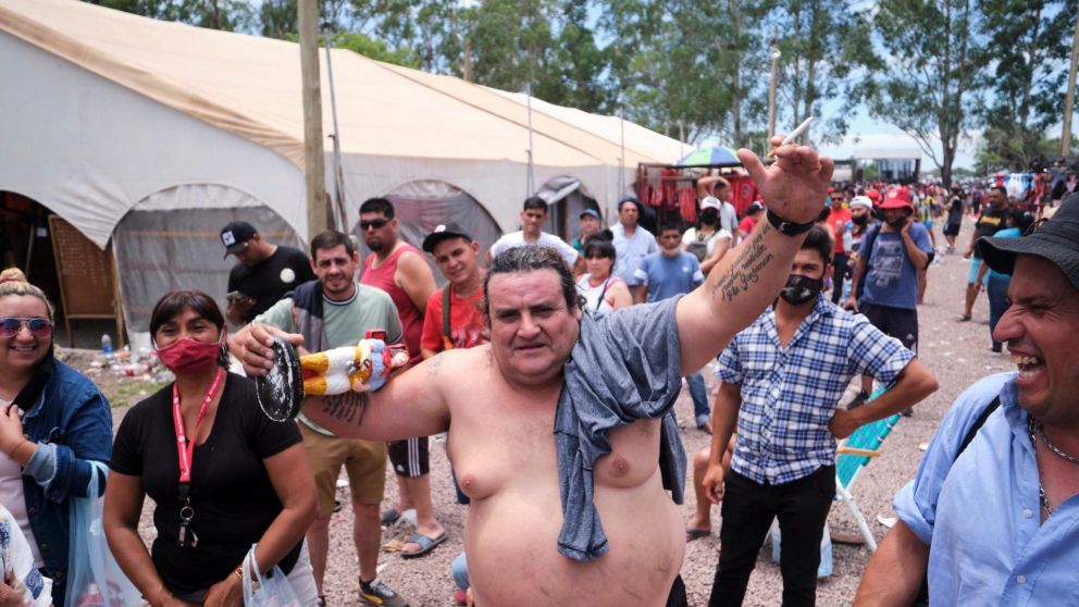 La celebración del Gauchito Gil en Corrientes reunió más de 300 mil personas.