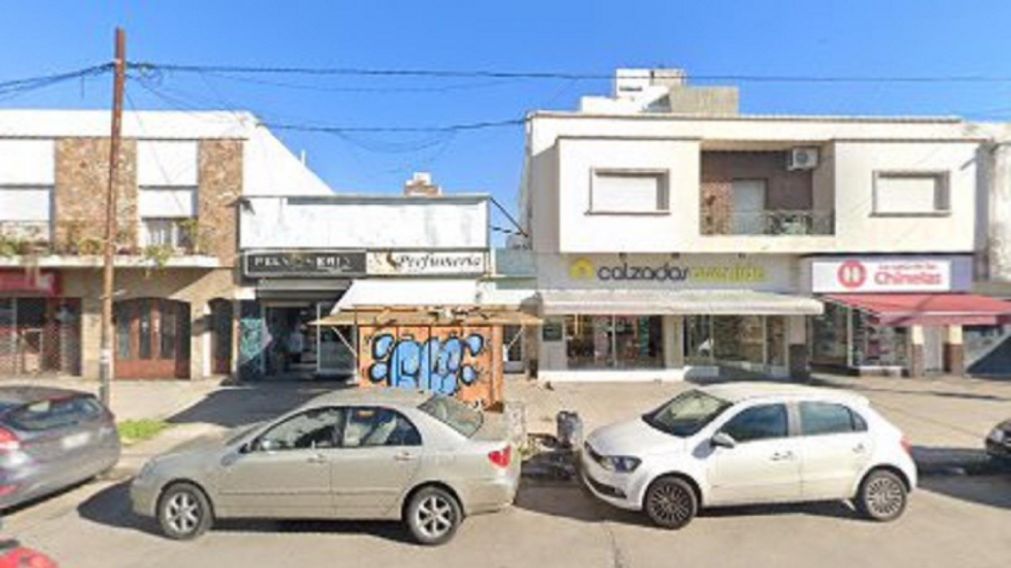 Asaltaron un local de cosmética en Tolosa y la empleada perdió el embarazo por el estrés