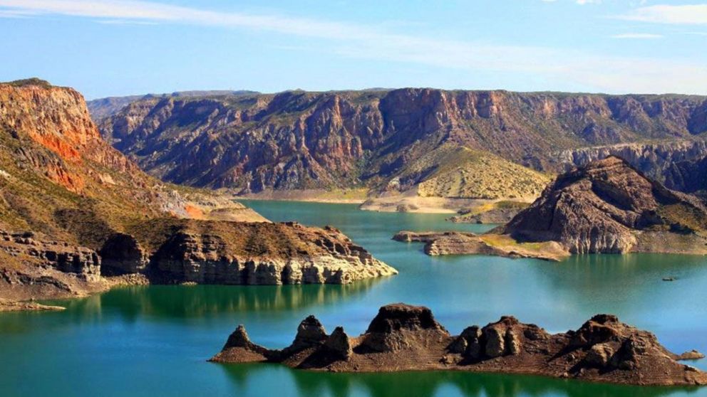 De norte a sur, Argentina esconde balearios paradisíacos ideales para pasar el verano.