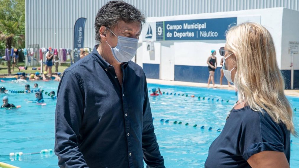 Gustavo Posse visit� el comienzo de las colonias de verano en San Isidro.