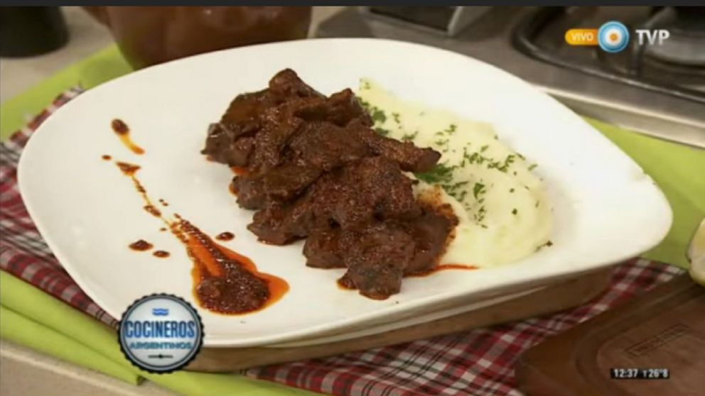 C�mo cocinar de forma rica y sencilla un plato con coraz�n de ternera, una de las carnes m�s accesibles del mercado.