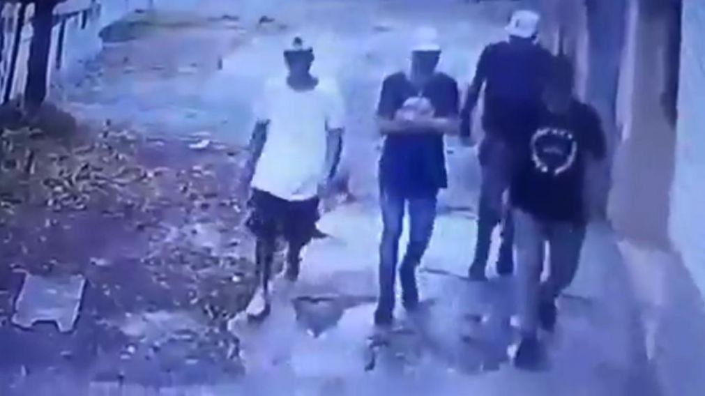 Los cuatro sospechosos del crimen de Lara Valentina Fernández, ocurrido en Año Nuevo, en Lomas de Zamora (Captura de video).
