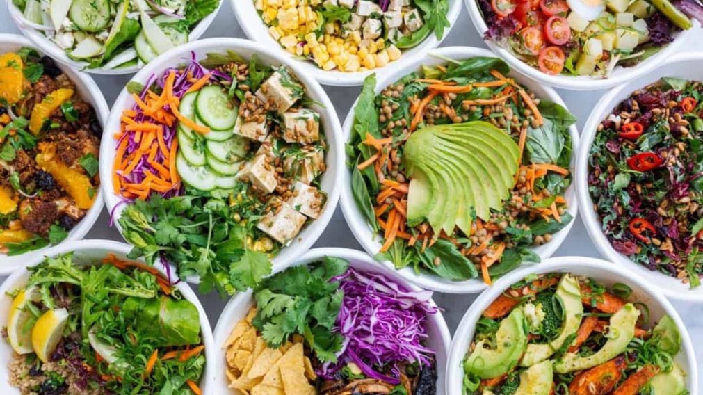 Además de las ensaladas hay otros platos más fáciles para cocinar.