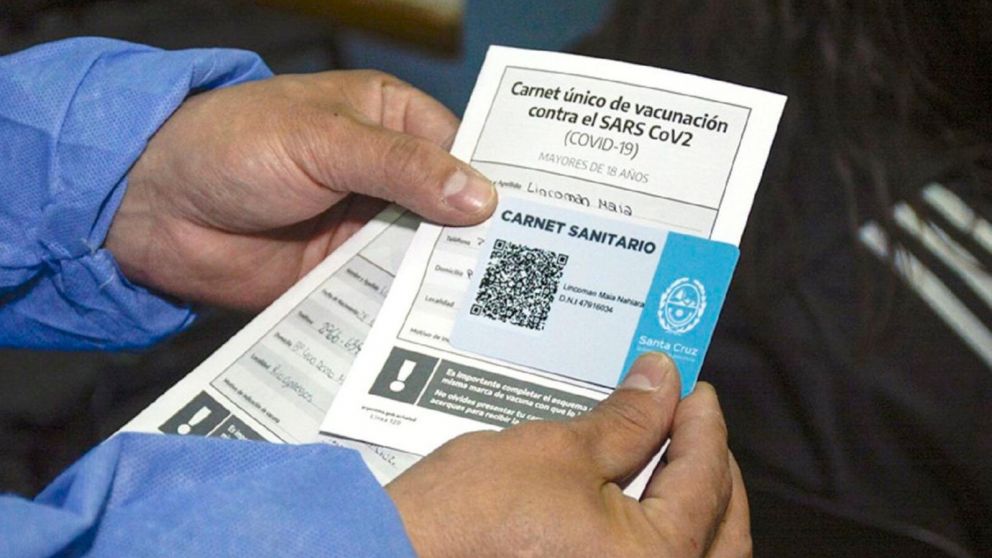 El pase sanitario nacional entró en vigencia en las últimas horas.