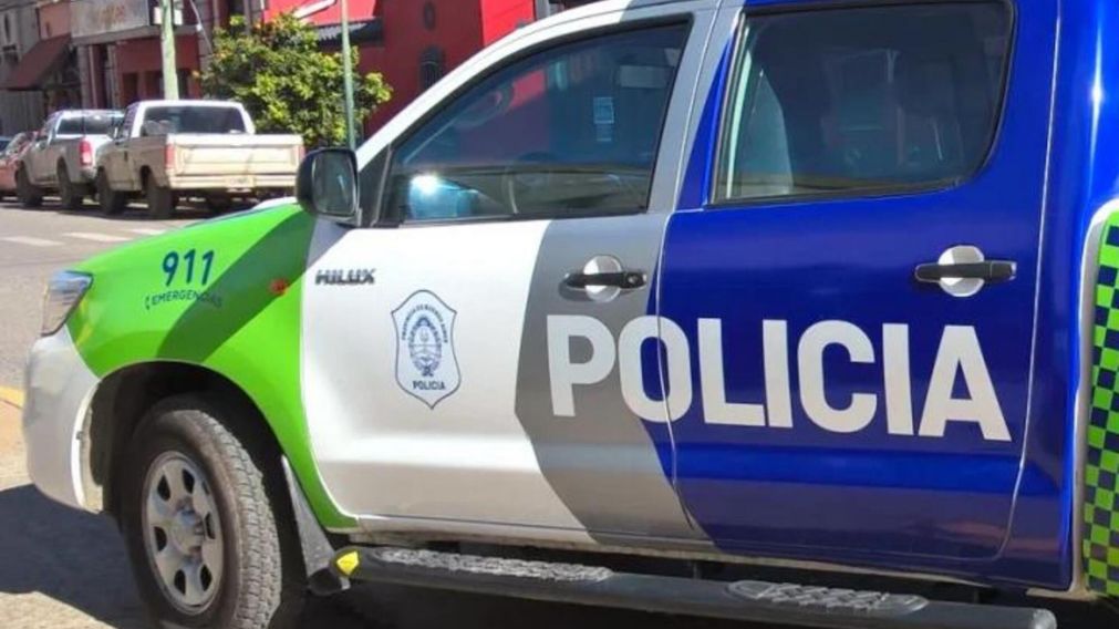 Quilmes: un hombre fue detenido tras incendiar su casa y amenazar con un arma blanca