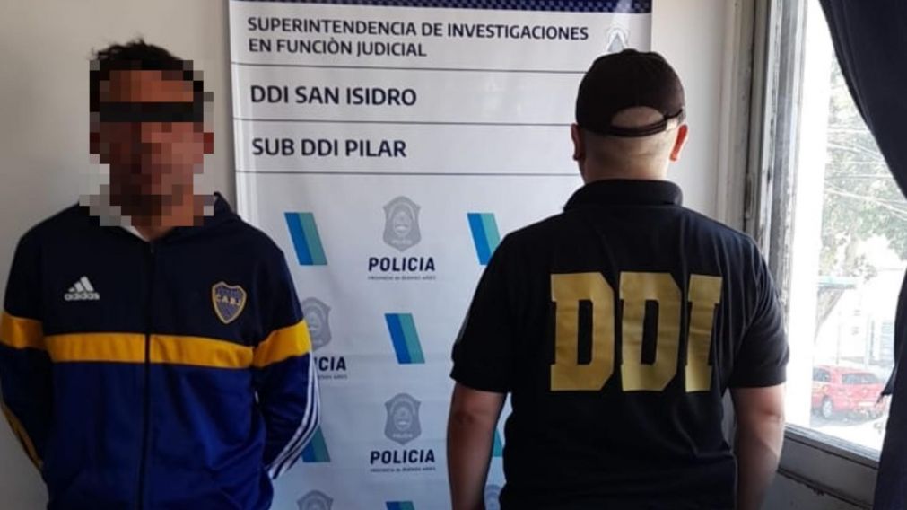 Este es el sujeto que fue arrestado por los investigadores policiales.