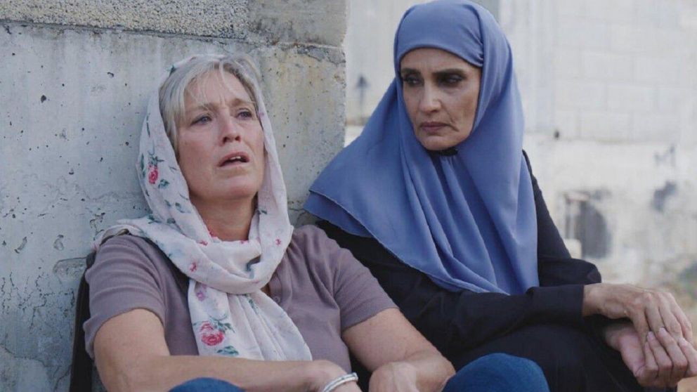 Anneke von der Lippe y Raida Adon son las principales figuras de "La chica de Oslo", la serie del momento de Netflix.
