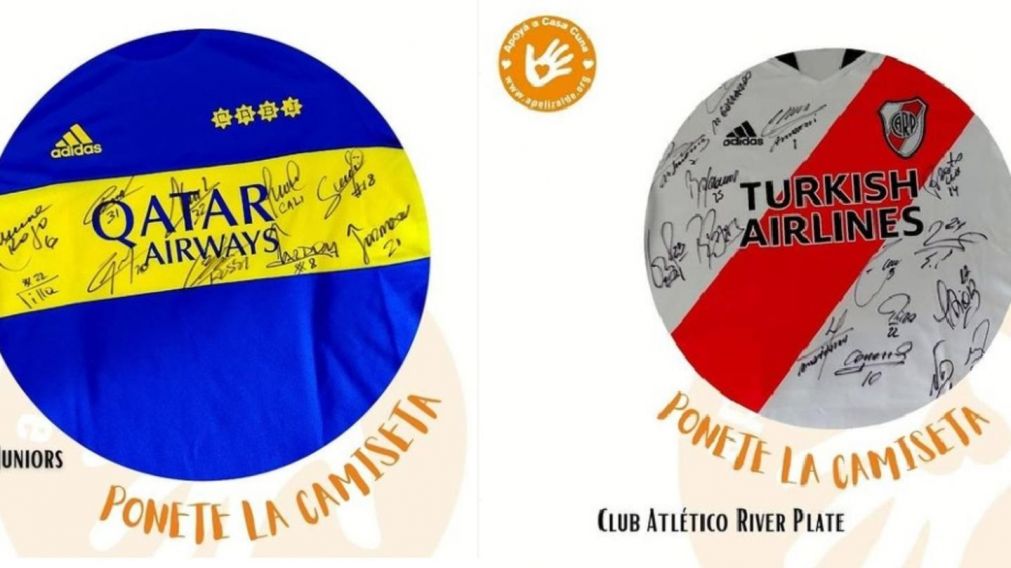 Las camisetas firmadas por los planteles de Boca y de River de Primera que se subastar�n a beneficio del Hospital de Ni�os.