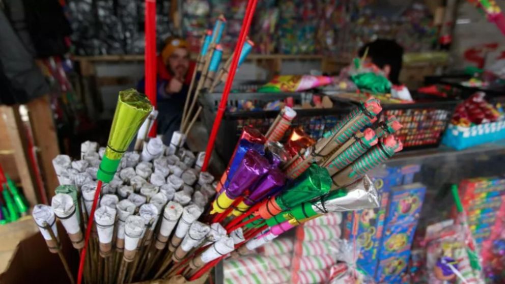 En qué consiste el proyecto que busca prohibir la venta y fabricación de pirotecnia.